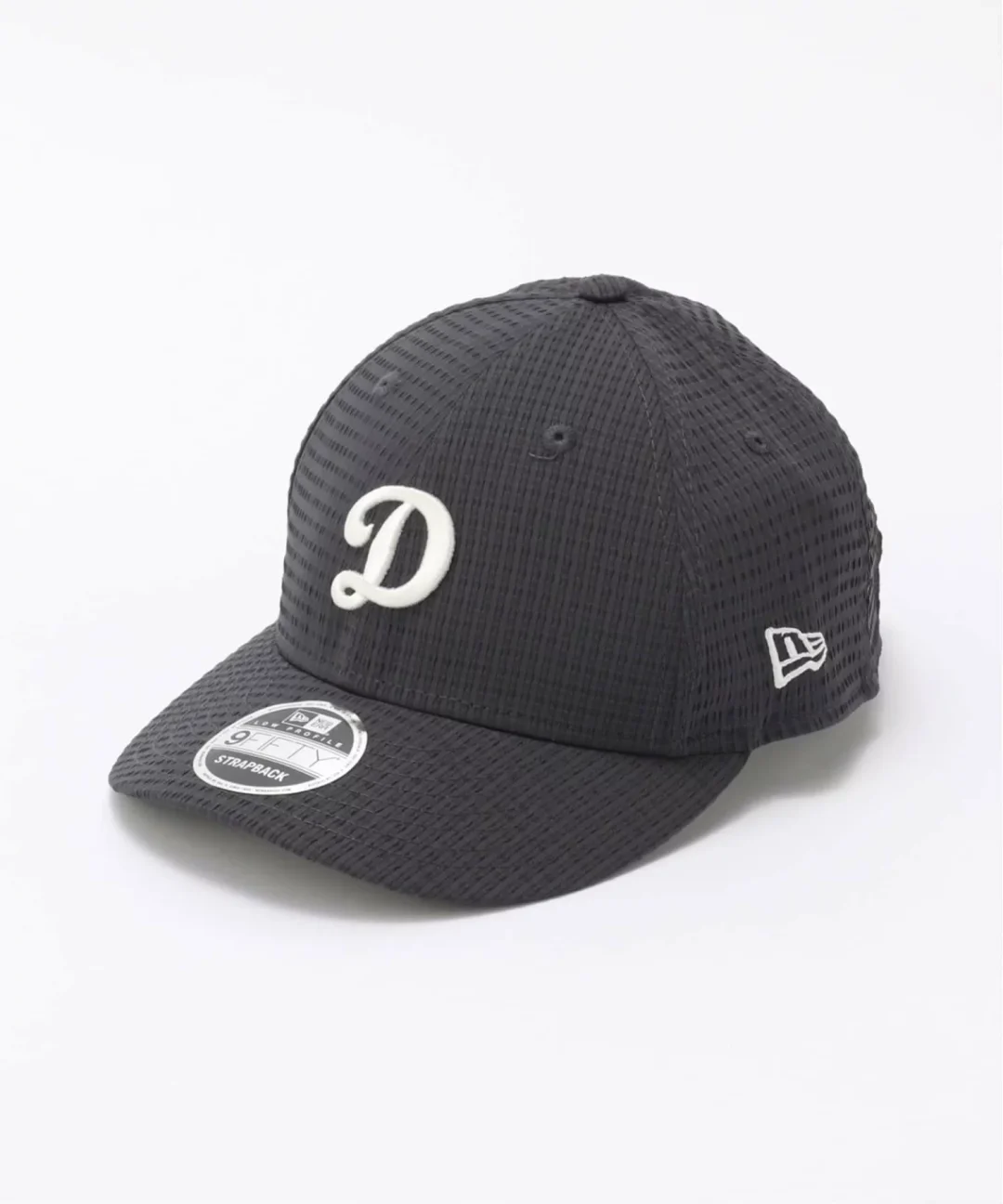 東レの特許素材「DotAir(R)」を使用した「New Era 別注」やシャンブレーアイテムがJOURNAL STANDARD relumeから発売 (ジャーナルスタンダード)