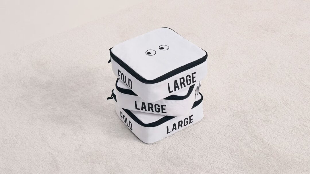 UNIQLO x ANYA HINDMARCH 2025年 夏コレクションが5/23 発売 (ユニクロ アニヤ・ハインドマーチ)