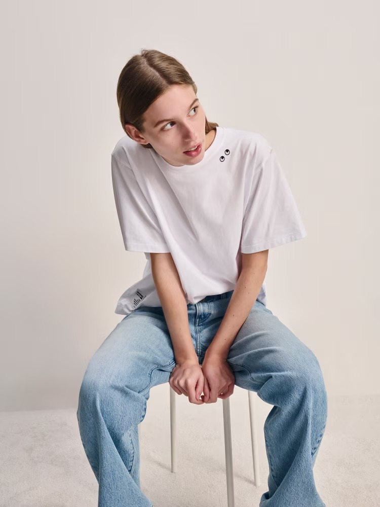 UNIQLO x ANYA HINDMARCH 2025年 夏コレクションが5/23 発売 (ユニクロ アニヤ・ハインドマーチ)