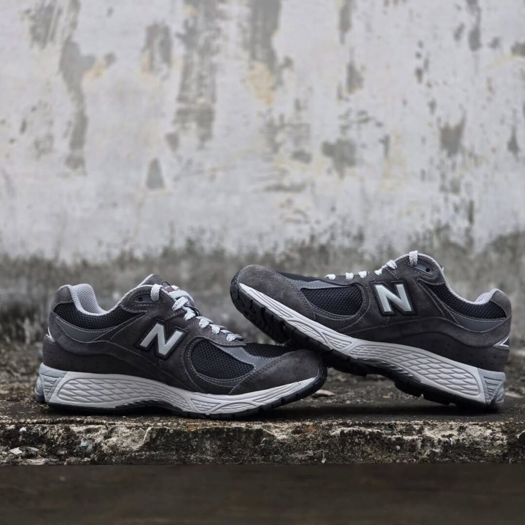 【2025年 発売予定】New Balance U2002 RA “Dark Grey” (ニューバランス) [U2002RA]