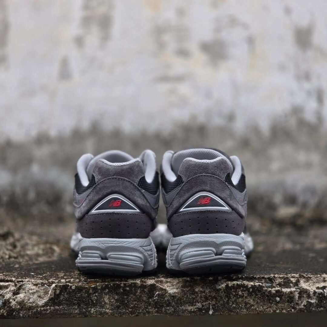 【2025年 発売予定】New Balance U2002 RA “Dark Grey” (ニューバランス) [U2002RA]
