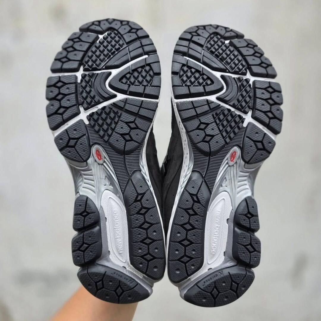 【2025年 発売予定】New Balance U2002 RA “Dark Grey” (ニューバランス) [U2002RA]