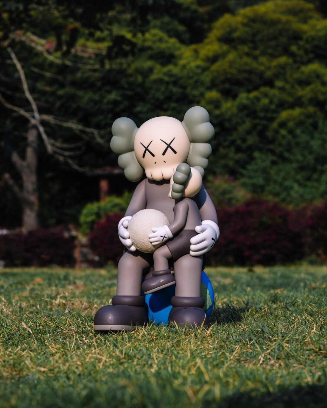 KAWS:HOLIDAY THAILAND limited editionが海外 2025年 5/12 & 5/13 発売 (カウズ ホリデー タイ リミテッド エディション)