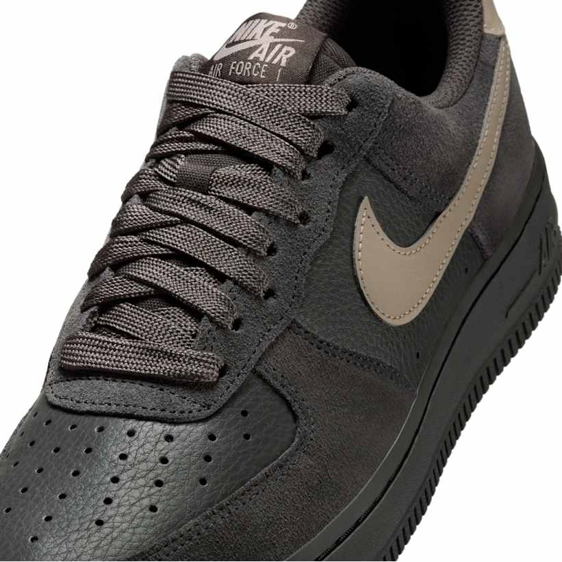 【2025年 秋 発売予定】NIKE W AIR FORCE 1 LOW SUEDE “Medium Ash/Off Noir” (ナイキ エア フォース 1 ロー スエード “ミディアムアッシュ/オフノワール”) [II7650-200]