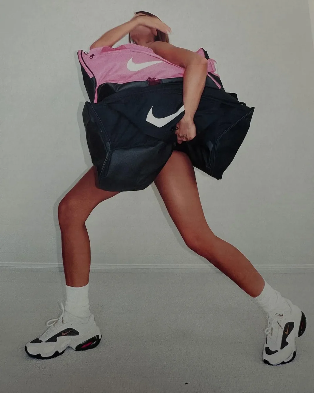 【海外 2025年 5/30 & 6/23 & 7/17 発売予定】Veneda Carter x NIKE AIR MAX MUSE (ヴェネダ・カーター ナイキ エア マックス ミューズ) [HV9928-100/HV9929-100]