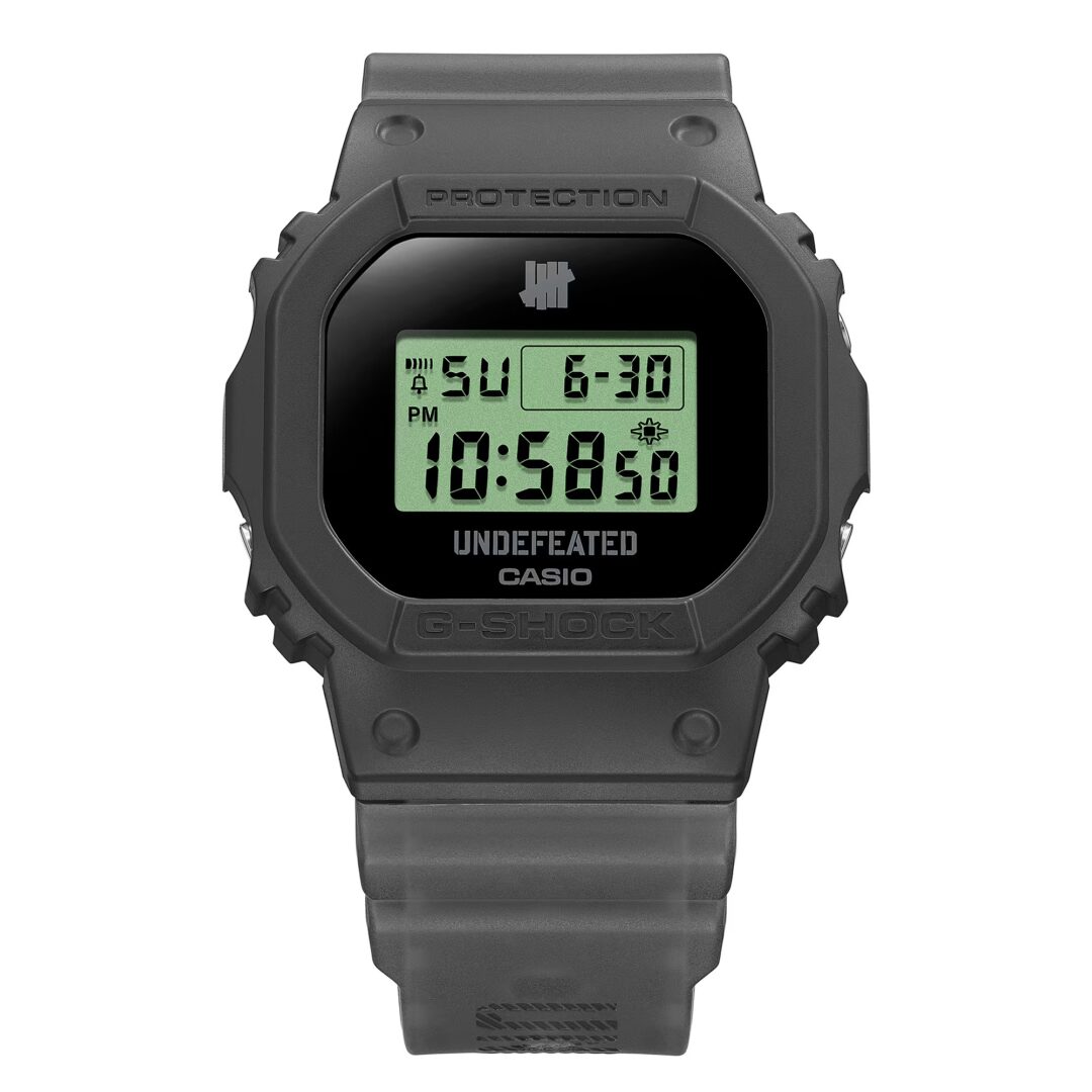UNDEFEATED x G-SHOCK DWE5600UD コラボモデルが2025年 5/10 発売予定 (アンディフィーテッド Gショック ジーショック)