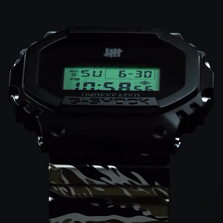 UNDEFEATED x G-SHOCK DWE5600UD コラボモデルが2025年 5/10 発売予定 (アンディフィーテッド Gショック ジーショック)
