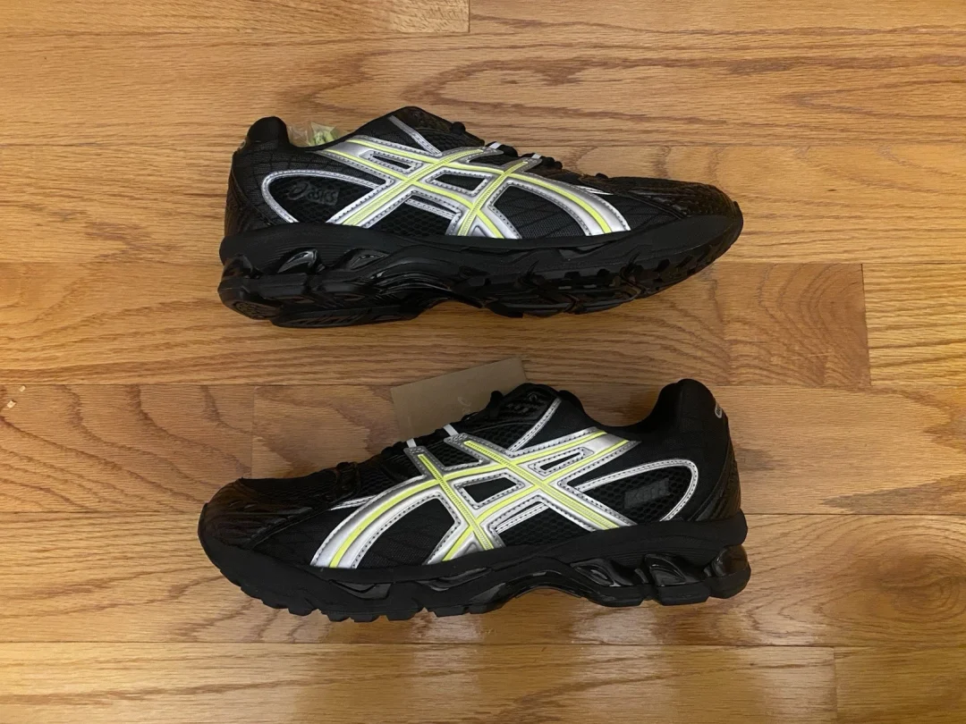 【2025年 夏 発売予定】KITH Ronnie Fieg x ASICS ASICS GEL-NIMBUS 10.1 "Black/Silver" (キス ロニー・ファイグ アシックス ゲルニンバス) [1203A844.001/1203A844.100]
