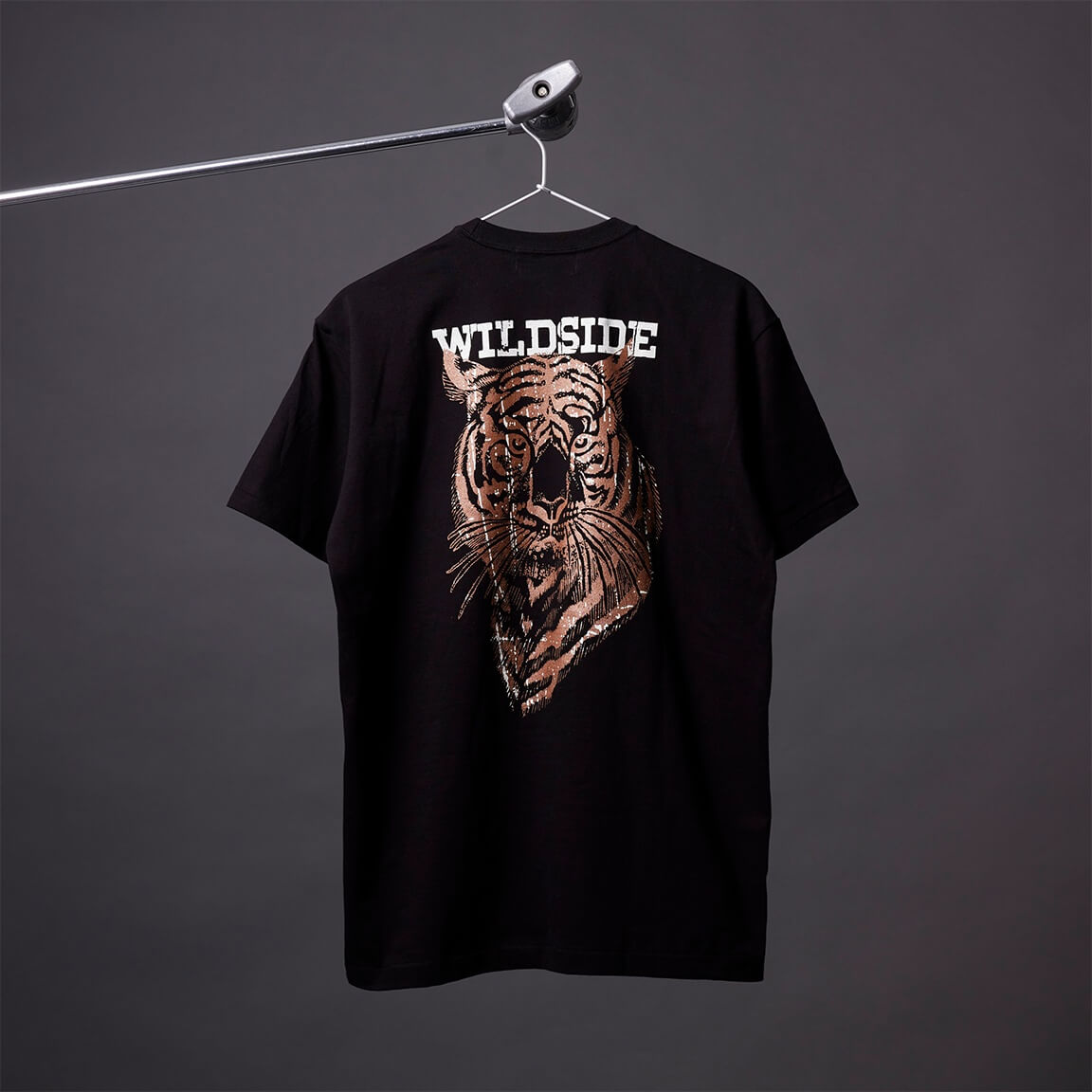 WILDSIDE YOHJI YAMAMOTO × STARBUCKS RESERVE ROASTERY TOKYO コラボが 2025年 5/20 発売 (ヨウジヤマモト スターバックス リザーブ ロースタリー 東京)