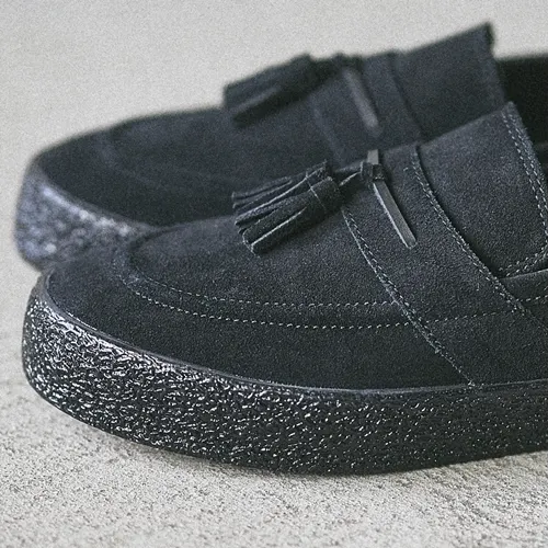 【2025年 5/30 発売】ローファーとのハイブリッドデザイン Last Resort AB VM005 SUEDE “Black/White” (ラストリゾート・エービー スエード)