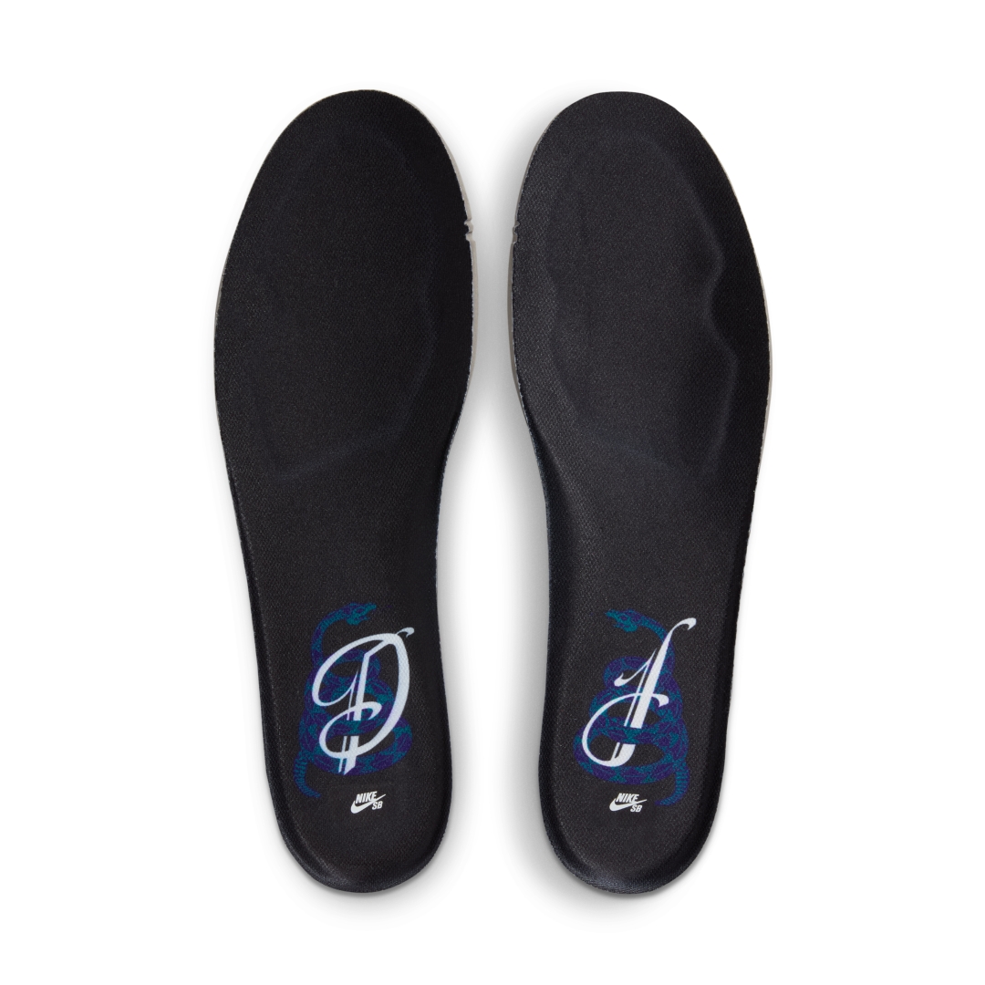 【2026年 3/17 発売】Dashawn Jordan × NIKE SB DUNK LOW (ダショーン・ジョーダン ナイキ ダンク ロー) [IB6208-200]