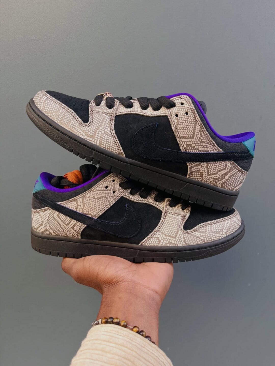 【2026年 3/17 発売】Dashawn Jordan × NIKE SB DUNK LOW (ダショーン・ジョーダン ナイキ ダンク ロー) [IB6208-200]