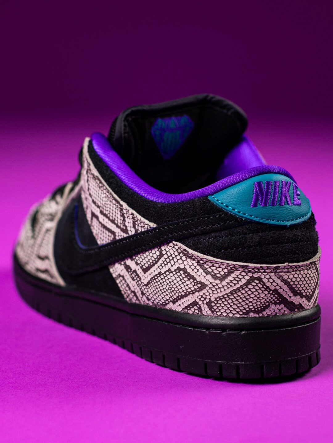 【2026年 3/17 発売】Dashawn Jordan × NIKE SB DUNK LOW (ダショーン・ジョーダン ナイキ ダンク ロー) [IB6208-200]