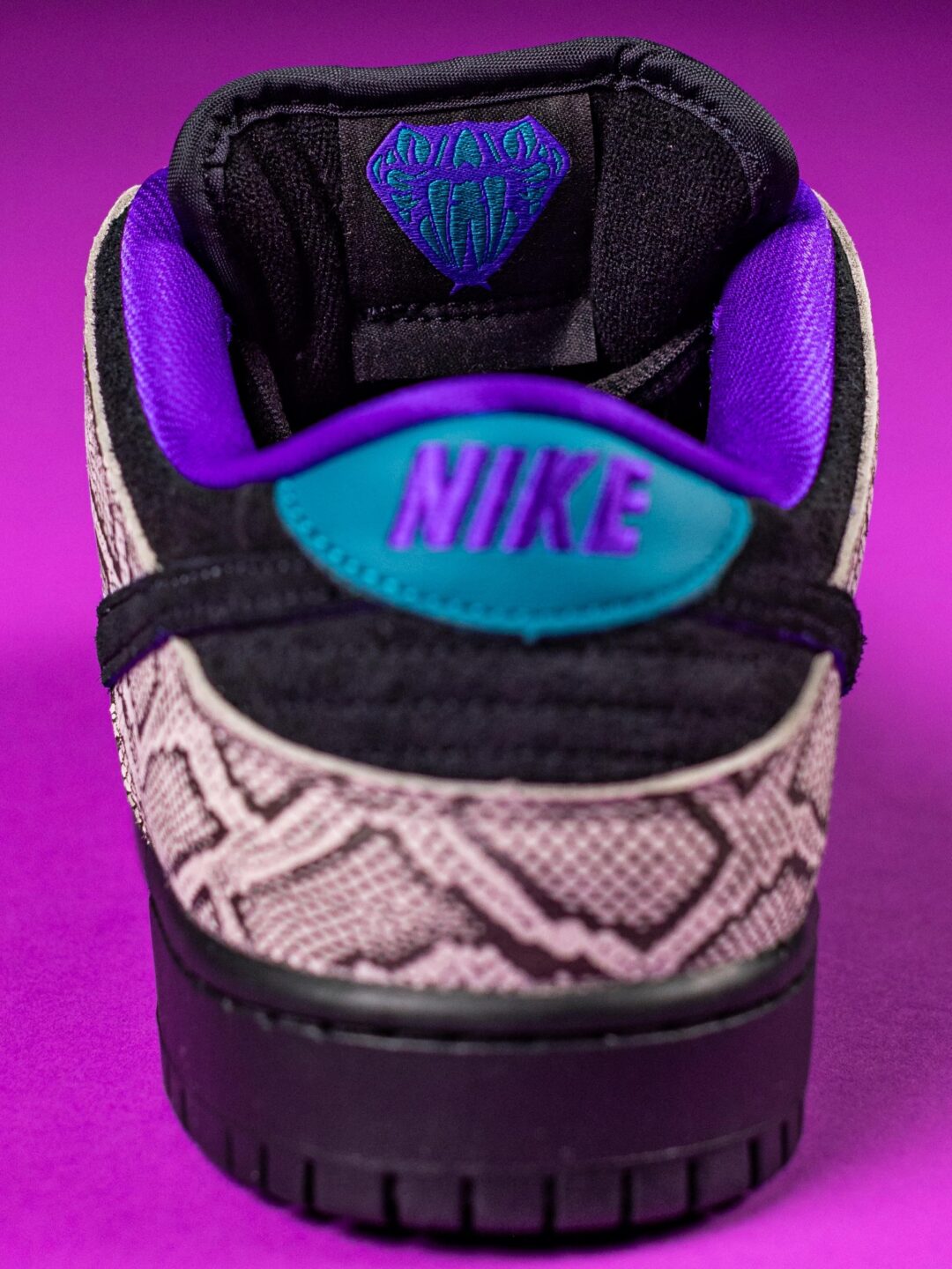 【2026年 3/17 発売】Dashawn Jordan × NIKE SB DUNK LOW (ダショーン・ジョーダン ナイキ ダンク ロー) [IB6208-200]