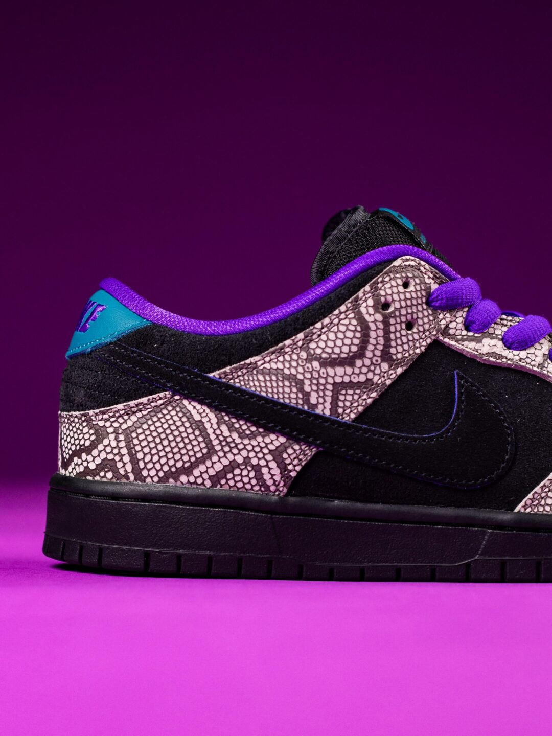 【2026年 3/17 発売】Dashawn Jordan × NIKE SB DUNK LOW (ダショーン・ジョーダン ナイキ ダンク ロー) [IB6208-200]