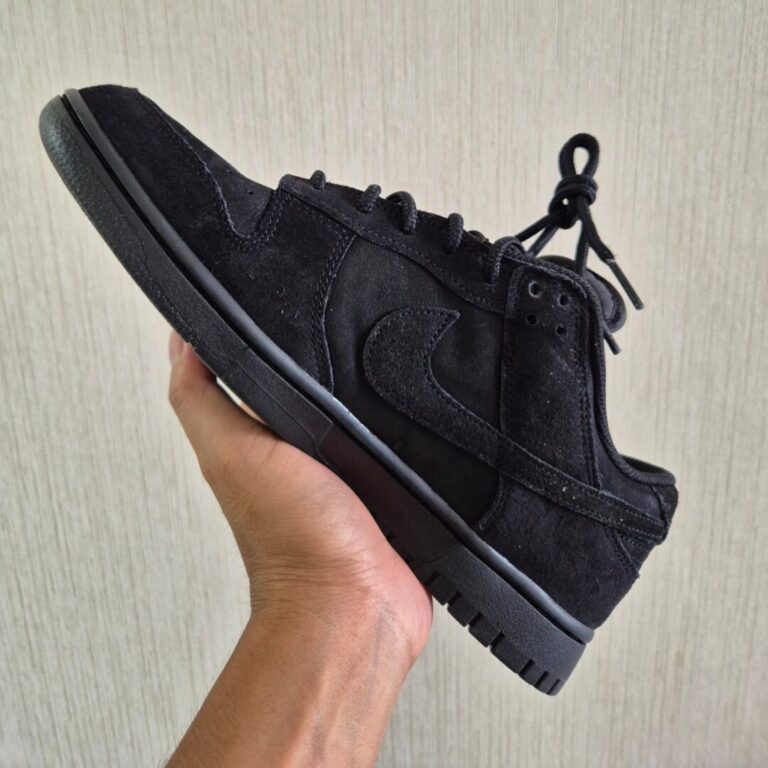 NIKE DUNK HIGH FUSE QS 431978-001 黒 ブラック