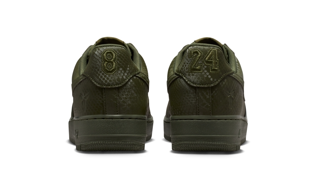 【2026年 春 発売予定】Kobe Bryant Forever × NIKE AIR FORCE 1 LOW QS “Cargo Khaki” (コービー・ブライアント ナイキ エア フォース 1 ロー レトロ “カーゴカーキ”) [IB0018-301]