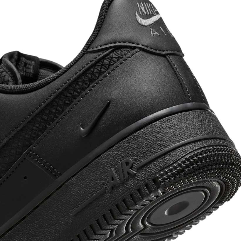 【2025年 発売予定】NIKE AIR FORCE 1 07 LOW “Nylon Swoosh/Triple Black” (ナイキ エア フォース 1 ロー “ナイロンスウッシュ/トリプルブラック”) [IH4452-001]