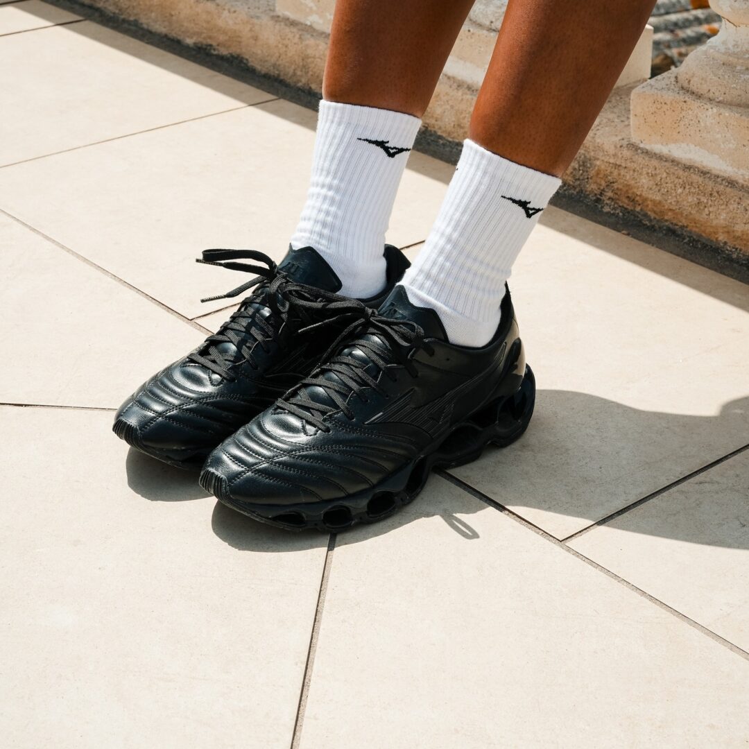 【2025年 6/27 発売】Mizuno WAVE PROPHECY MORELIA NEO “Black” (ミズノ ウェーブ プロフェシー モレリア ネオ “ブラック”)