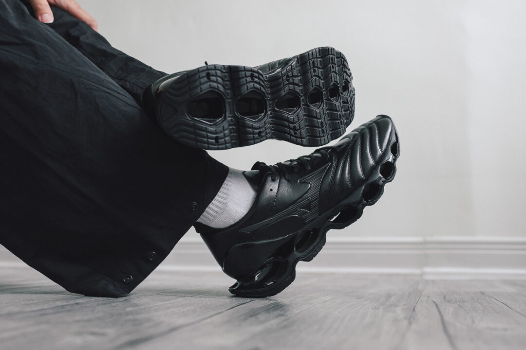 【2025年 6/27 発売】Mizuno WAVE PROPHECY MORELIA NEO “Black” (ミズノ ウェーブ プロフェシー モレリア ネオ “ブラック”) [D1GD2551-01]