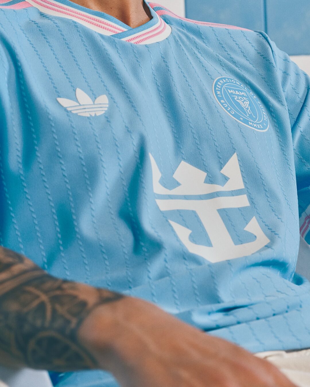 インテル・マイアミ × アディダス “GAZELLE & 2025 third kit”が2025年 6/12 発売 (リオネル・メッシ Lionel Messi Inter Miami FC adidas Originals アディダス オリジナルス ガゼル) [JR4178]