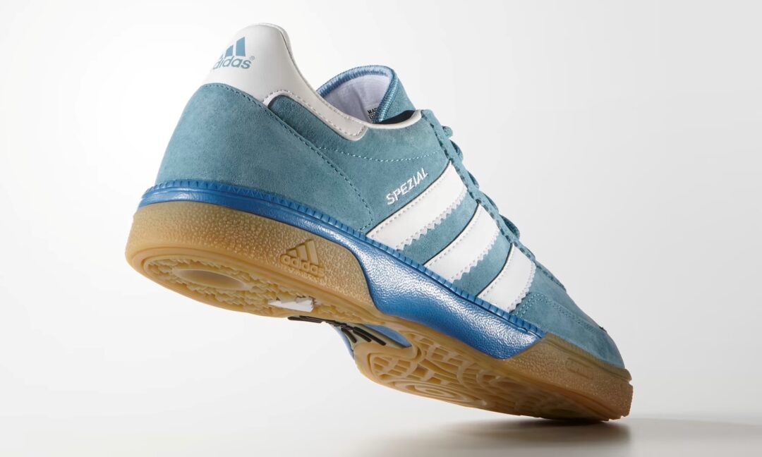 【2025年 発売】adidas Originals HANDBALL SPEZIAL “Royal/Core White” (アディダス オリジナルス ハンドボール スペツィアル “ロイヤル/ホワイト”) [M18444]