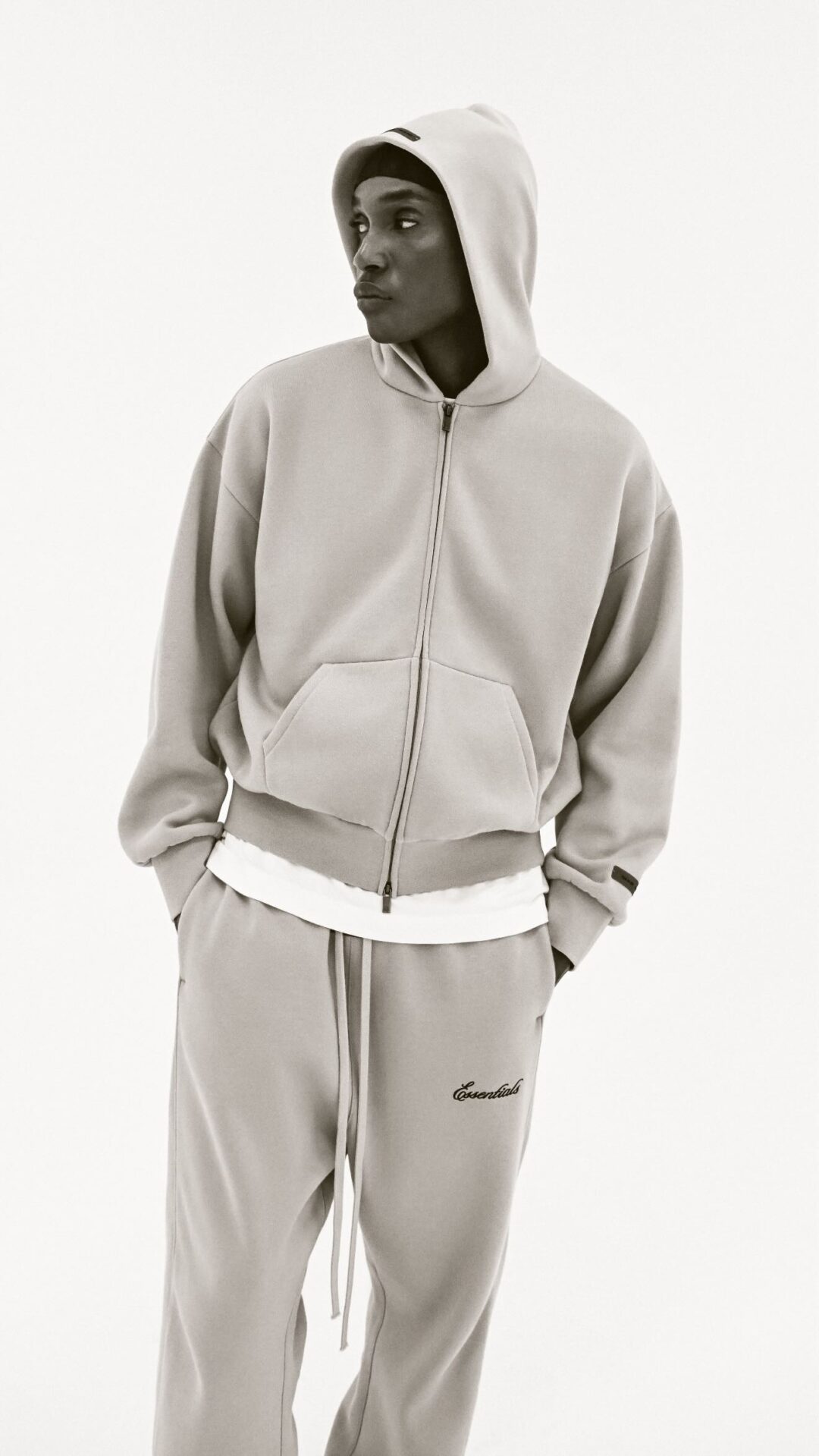 【2024年 6/13 発売】FEAR OF GOD ESSENTIALS 2025 SUMMER (フィア オブ ゴッド エッセンシャルズ 夏/サマー 2025年)