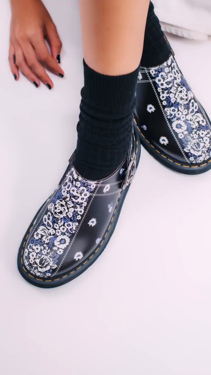 Dr. Martens × NÒMARHYTHM TEXTILE コラボが2025年 7/3 発売 (ドクターマーチン ノーマリズム テキスタイル)