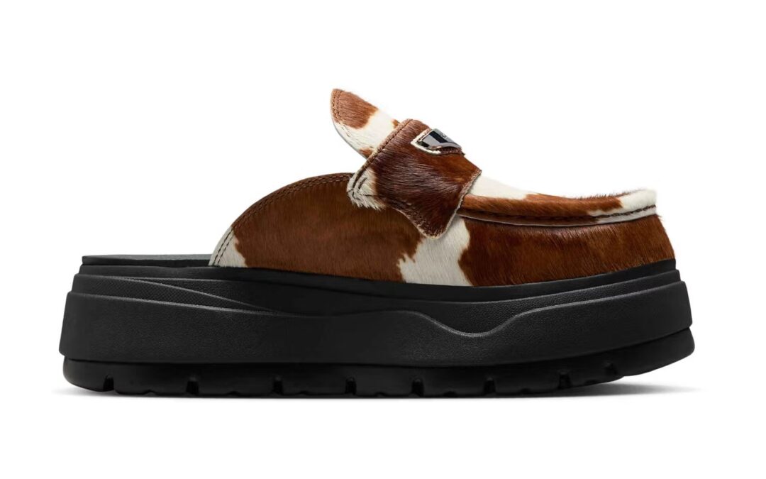 【2025年 秋 発売予定】NIKE W AIR JORDAN Loafer Mule “Cow Print” (ナイキ エア ジョーダン ローファー ミュール “カウプリント”) [IB1497-001]