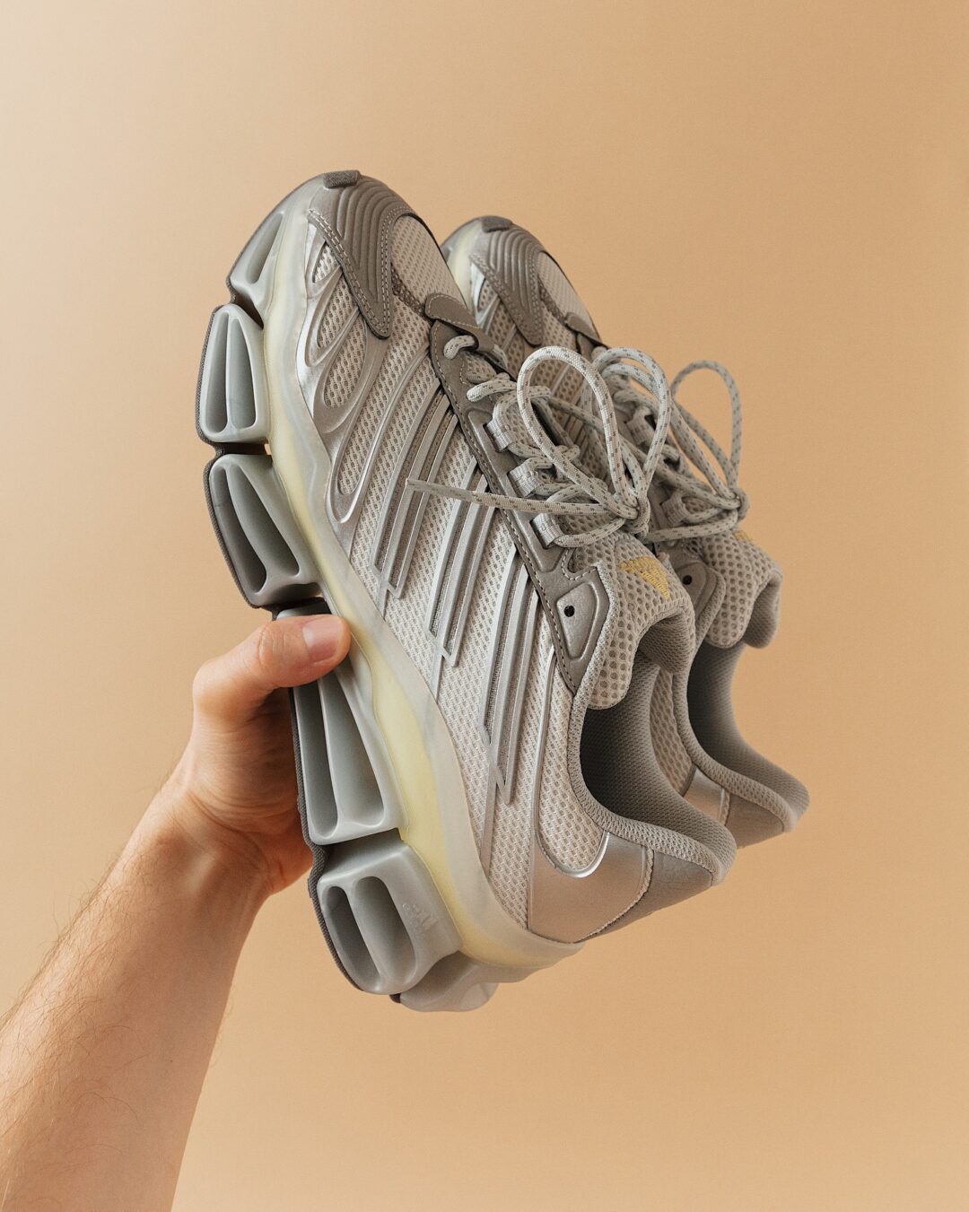 【新モデル】adidas Originals MEGA X (アディダス オリジナルス メガエックス)