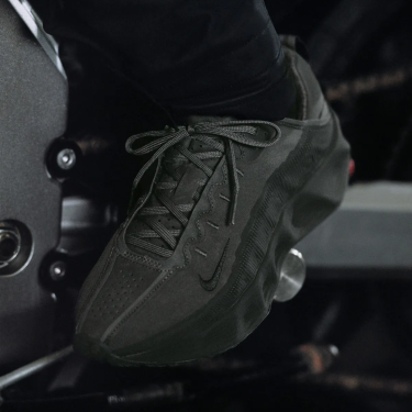 【2025年 6/28 発売】Hyein Seo x NIKE AVA ROVER "Black" (ヘイン・ソ ナイキ エイバ ローバー "ブラック") [HQ2863-300]