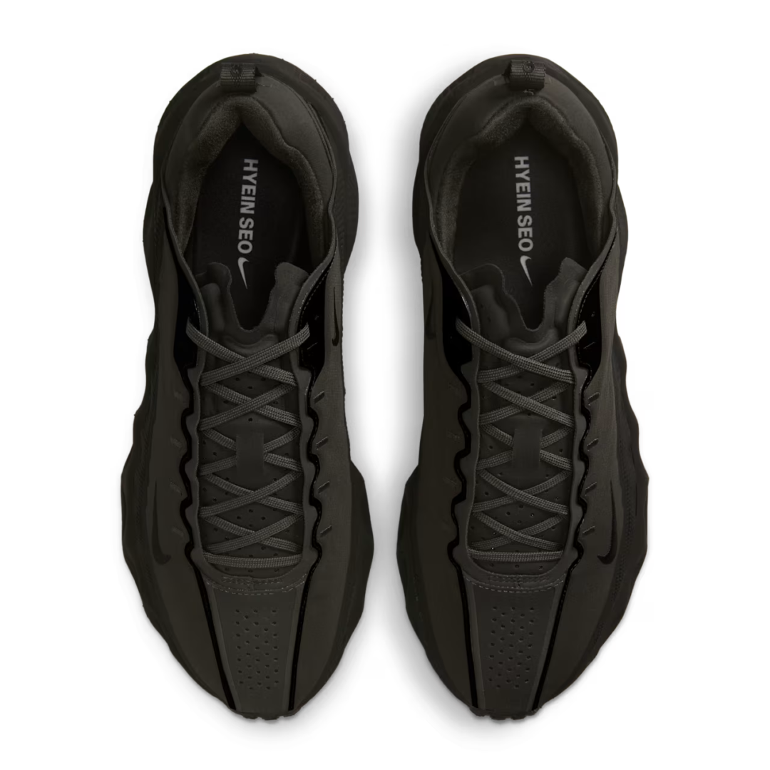 【2025年 6/28 発売】Hyein Seo x NIKE AVA ROVER “Black” (ヘイン・ソ ナイキ エイバ ローバー “ブラック”) [HQ2863-300]