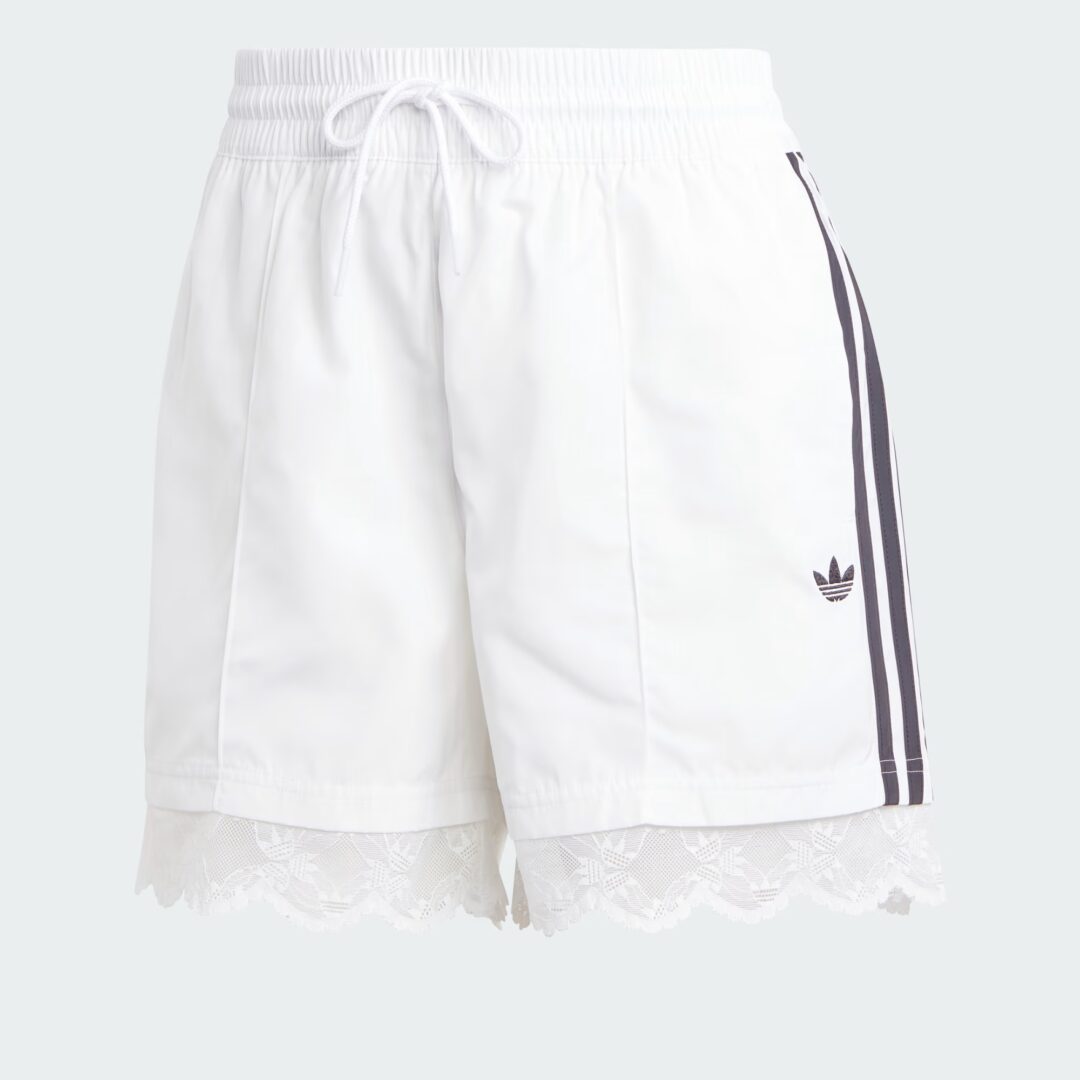 adidas Originals “Lace trim 3-Stripes shorts”が2025年 7/1 発売 (アディダス オリジナルス レース トリム スリーストライプス ショーツ) [IL2420/II5605]
