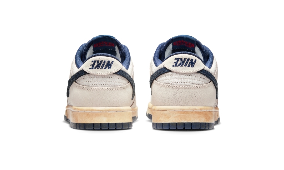【2025年 11/6 発売予定】Stranger Things × NIKE DUNK LOW (ストレンジャー・シングス ナイキ ダンク ロー) [IH6766-001/IH6766-002]