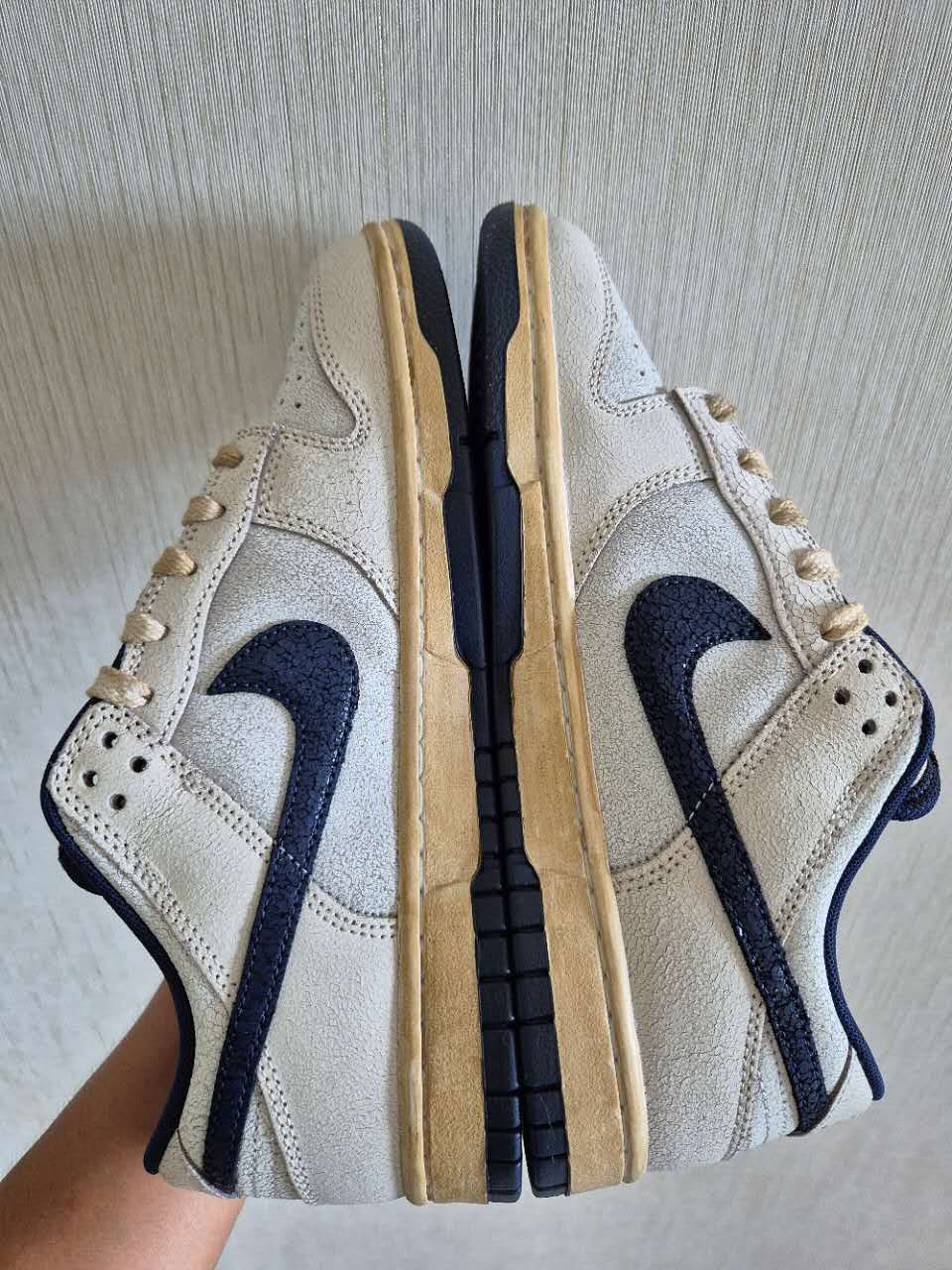 【2025年末 発売予定】Stranger Things × NIKE SB DUNK LOW (ストレンジャー・シングス ナイキ ダンク ロー) [IH6766-001/IH6766-002]