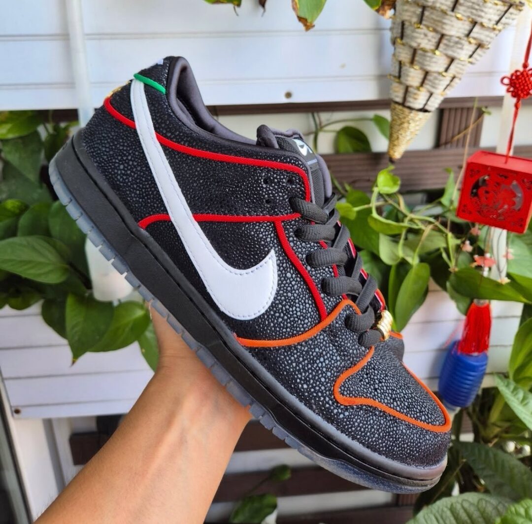 【2025年末 発売予定】Bronx Girls Skate x NIKE SB DUNK LOW QS (BXGS ブロンクス・ガールズ・スケート ナイキ ダンク ロー) [HV1664-001]