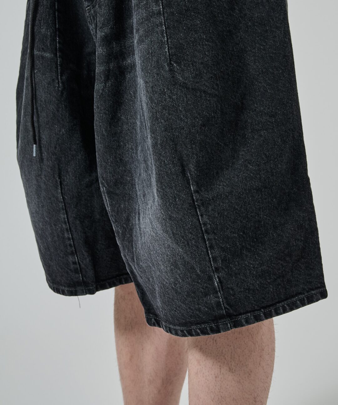 NEEDLES × STUDIOUS 別注 H.D Denim Shortsが発売 (ニードルズ ステュディオス)