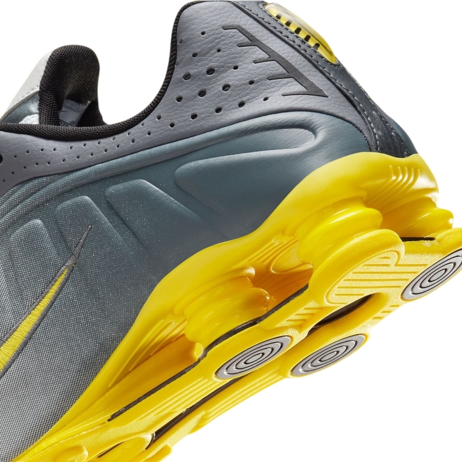 【2025年 6/20 発売】NIKE SHOX R4 “Vast Grey/Bright Citron” (ナイキ ショックス “ヴァストグレー/ブライトシトロン”) [IH3397-078]