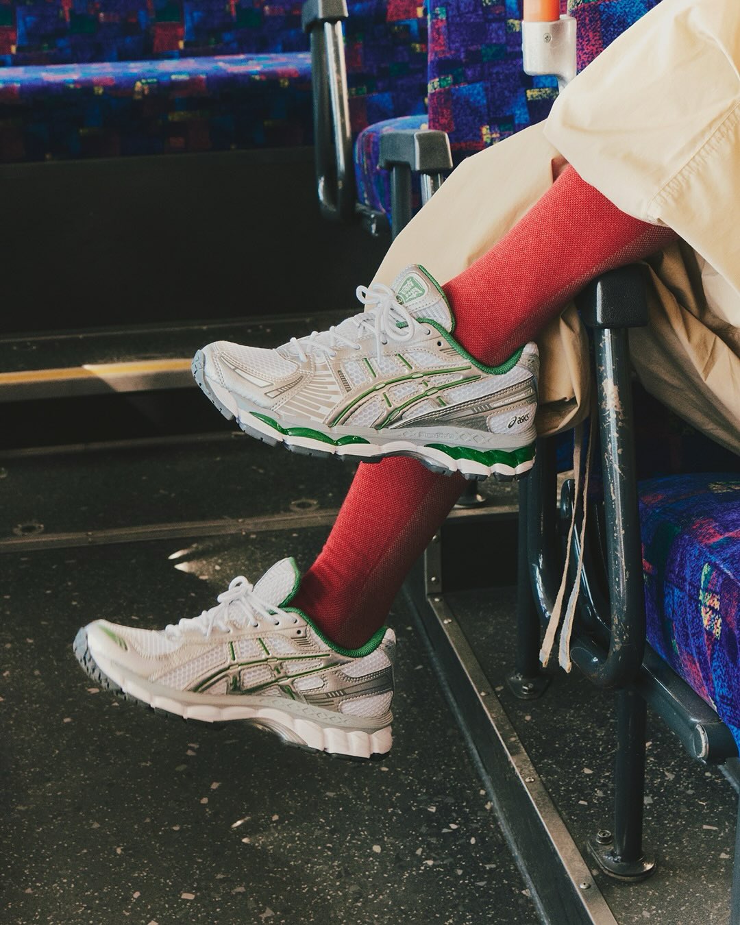 【2025年 8/1 発売】ASICS GEL-KAYANO 12.1 “White/Pure Silver” (アシックス ゲルカヤノ) [1203A759.100]