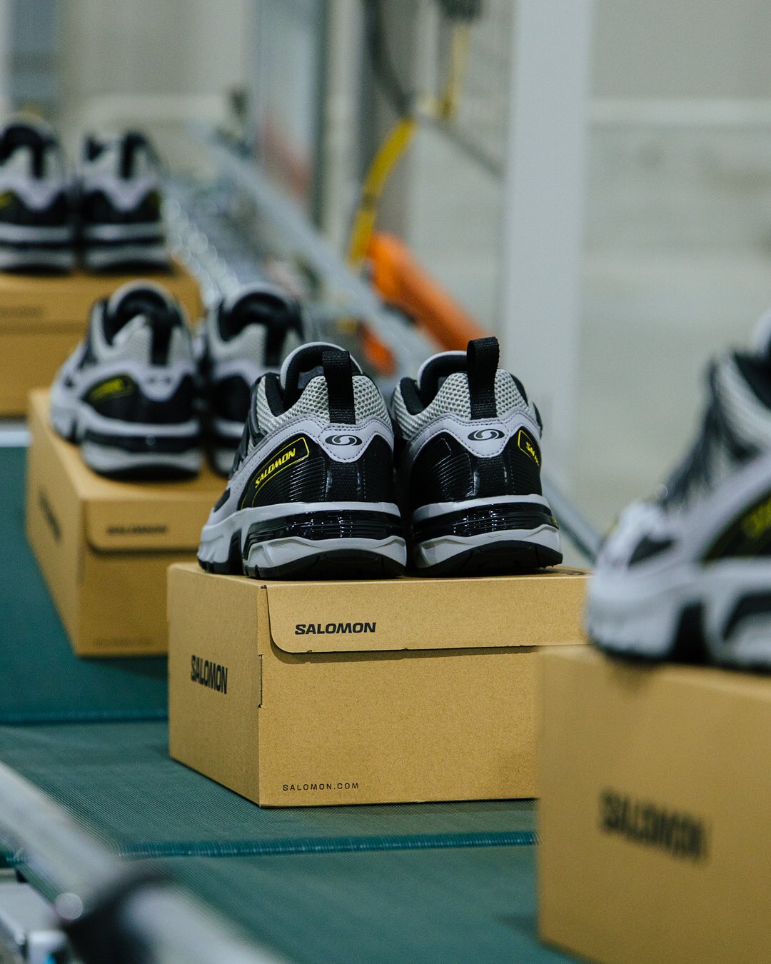 【2025年 6/7 発売】BEAMS × Salomon ACS + OG EXCLUSIVE COLOR (ビームス サロモン)