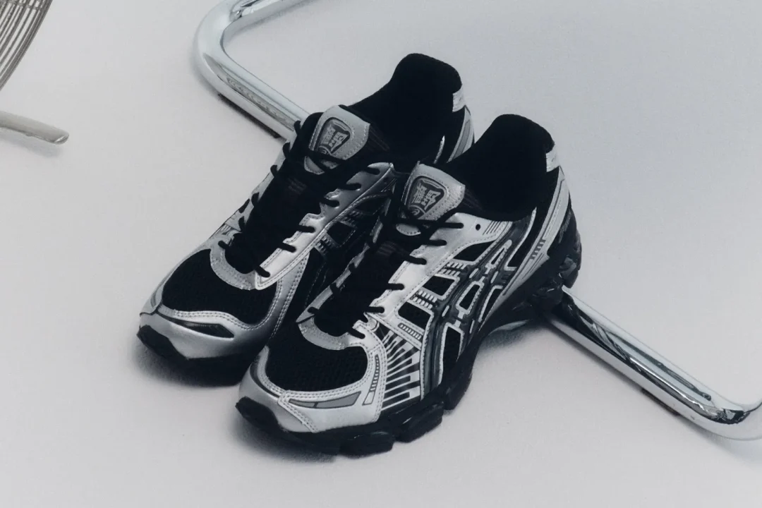 【2025年 11/6 発売】ASICS GEL-KAYANO 12.1 “Black/Silver” (アシックス ゲルカヤノ) [1203A759.001]
