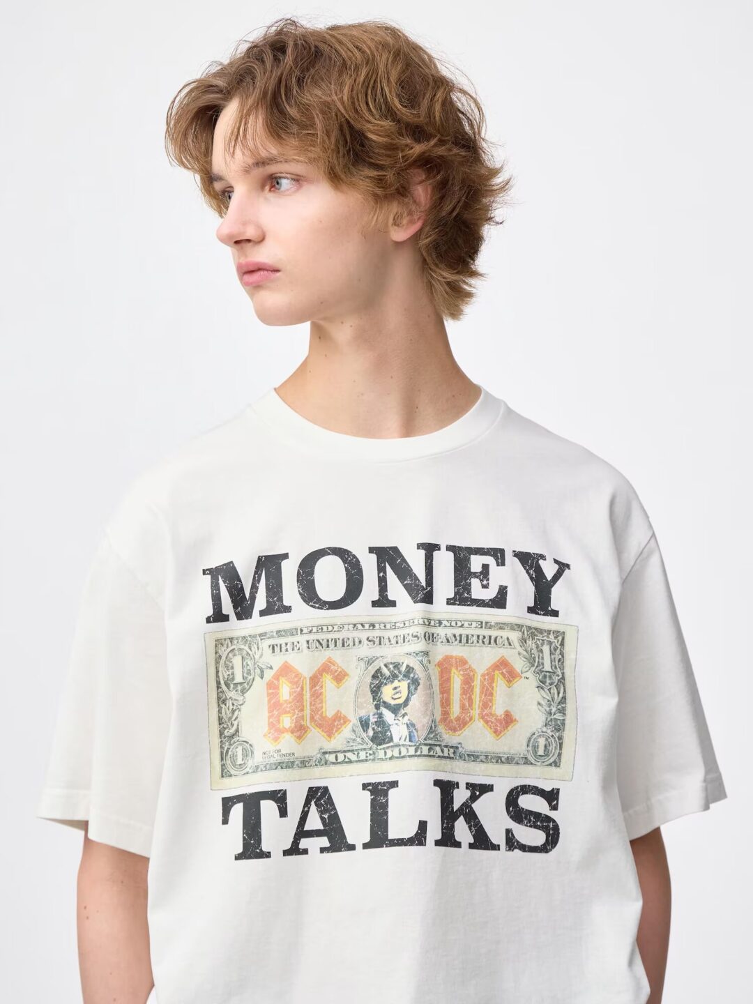 GU MUSIC Collection「AC/DC」コラボレーションが2025年 6/27 発売 (ジーユー エーシー・ディーシー)