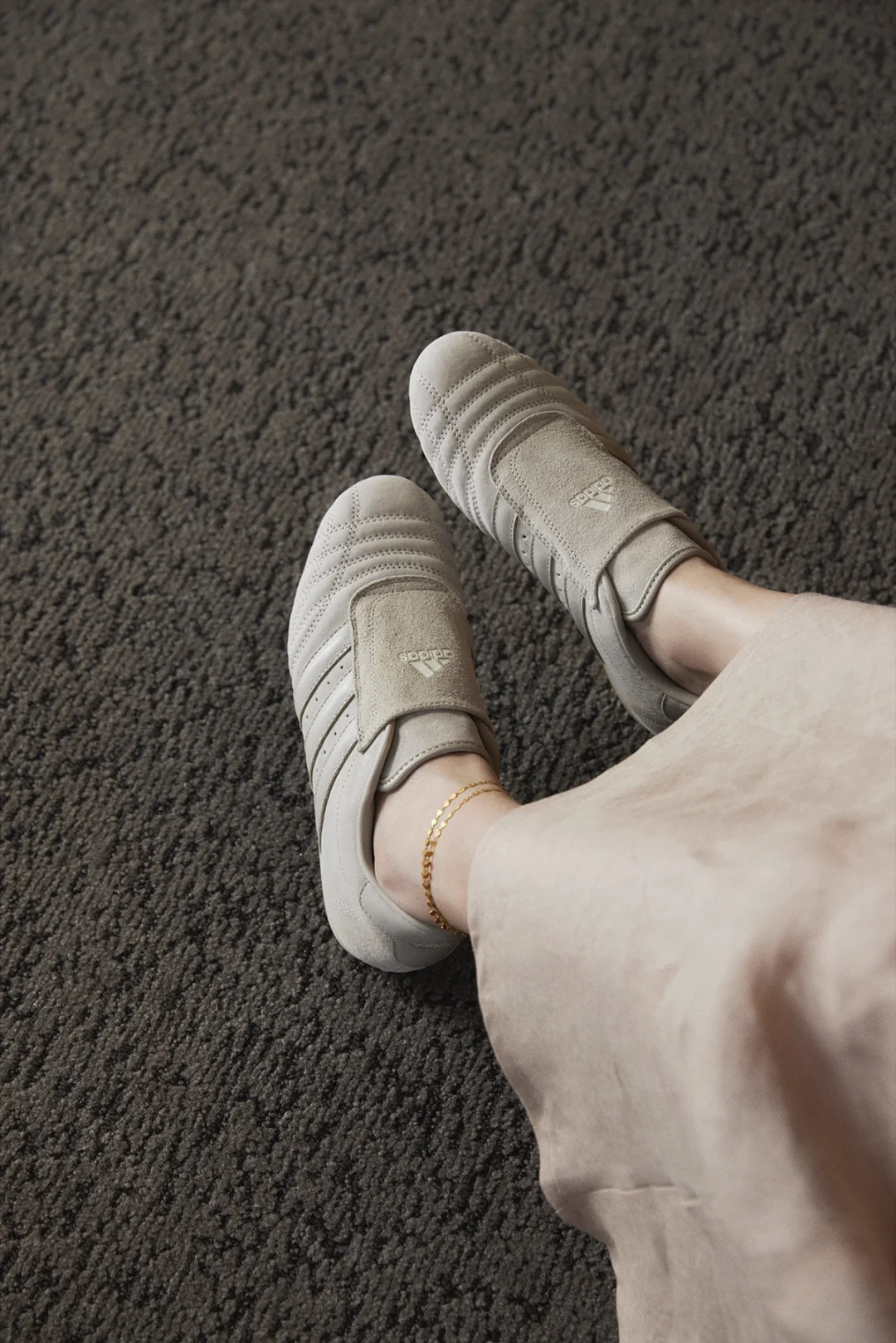 【2025年 6/19 発売】adidas Originals TAEKWONDO for BILLY’S “Beige/Pink” (アディダス オリジナルス テコンドー ビリーズ “ベージュ/ピンク”) [JQ4278/JQ4279]