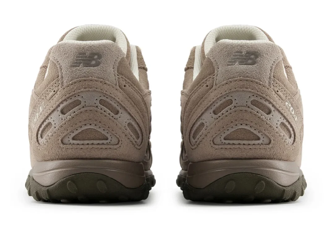 【2025年 7/30 発売予定】New Balance U204L MMA SUEDE “Brown” (ニューバランス スエード) [U204LMMA]