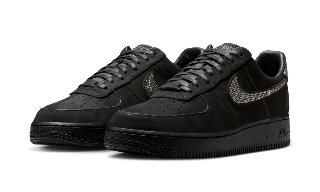 【2026年 春 発売予定】Ja Morant × NIKE AIR FORCE 1 LOW “Swarovski/Black” (ジャ・モラント ナイキ エア フォース 1 スワロフルキー) [IQ9772-001]