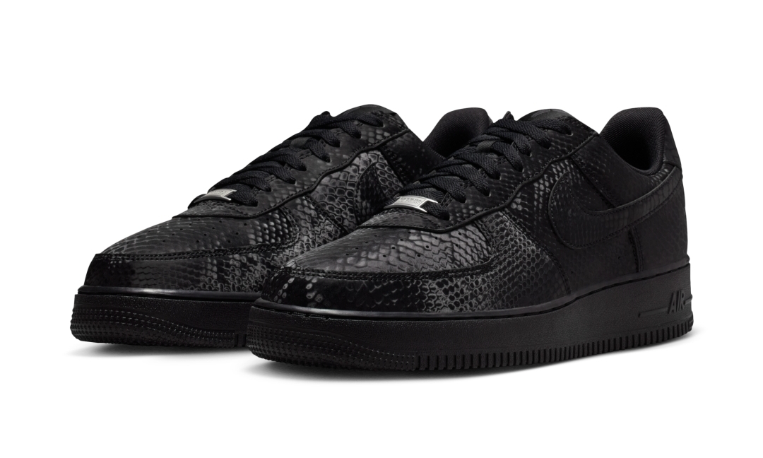 【2025年 11/1 発売】Kobe Bryant Forever × NIKE AIR FORCE 1 LOW QS “Triple Black” (コービー・ブライアント ナイキ エア フォース 1 ロー レトロ “トリプルブラック”) [IB0018-003]