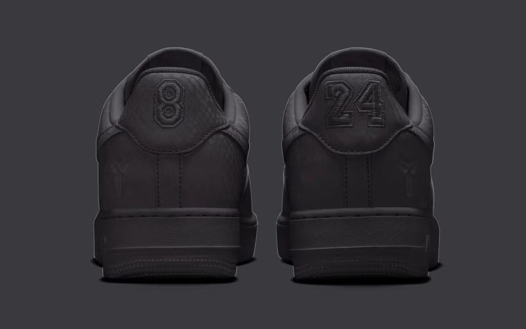 【2026年 春 発売予定】Kobe Bryant Forever × NIKE AIR FORCE 1 LOW QS “Triple Black” (コービー・ブライアント ナイキ エア フォース 1 ロー レトロ “トリプルブラック”) [IB0018-003]