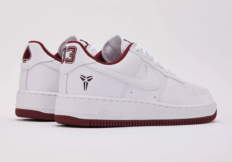 【2026年 3/23 発売】Kobe Bryant Forever × NIKE AIR FORCE 1 LOW QS “White/Team Red” (コービー・ブライアント ナイキ エア フォース 1 ロー レトロ “ホワイト/チームレッド”) [IB0018-101/IB0018-600]