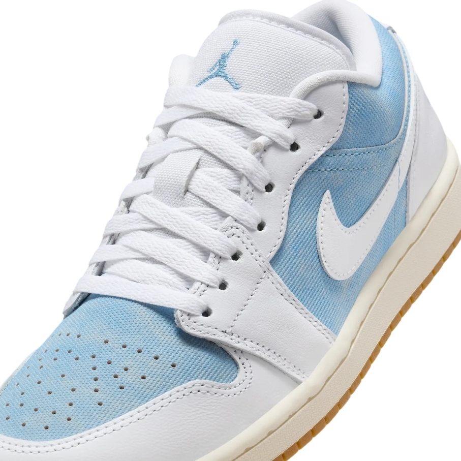 【2025年 7/16 発売】NIKE W AIR JORDAN 1 LOW SE “Denim/Gum” (ナイキ エア ジョーダン 1 ロー “デニム/ガム”) [HQ2004-400]