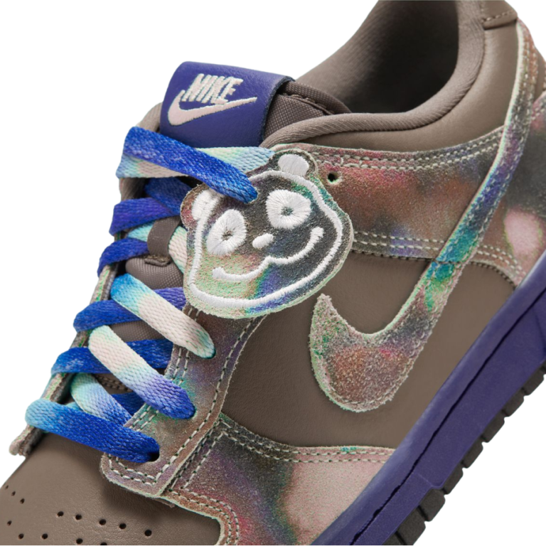 ナイキ ダンク 箱無し 箱、黒タグ付き NIKE DUNK LOW RETRO PRM Graffiti スニーカー